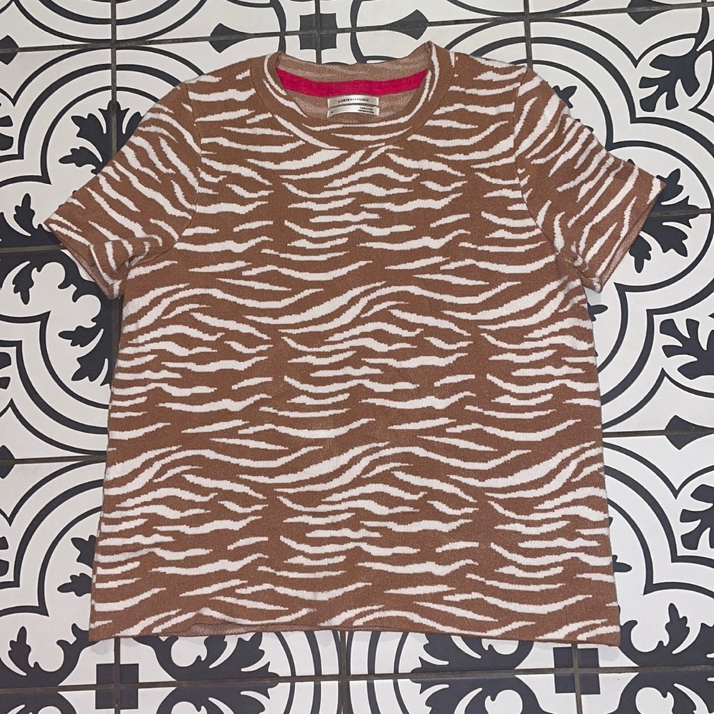 Anthropologie short sleeve zebra sweater